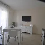 아파트 Casa Rossella *